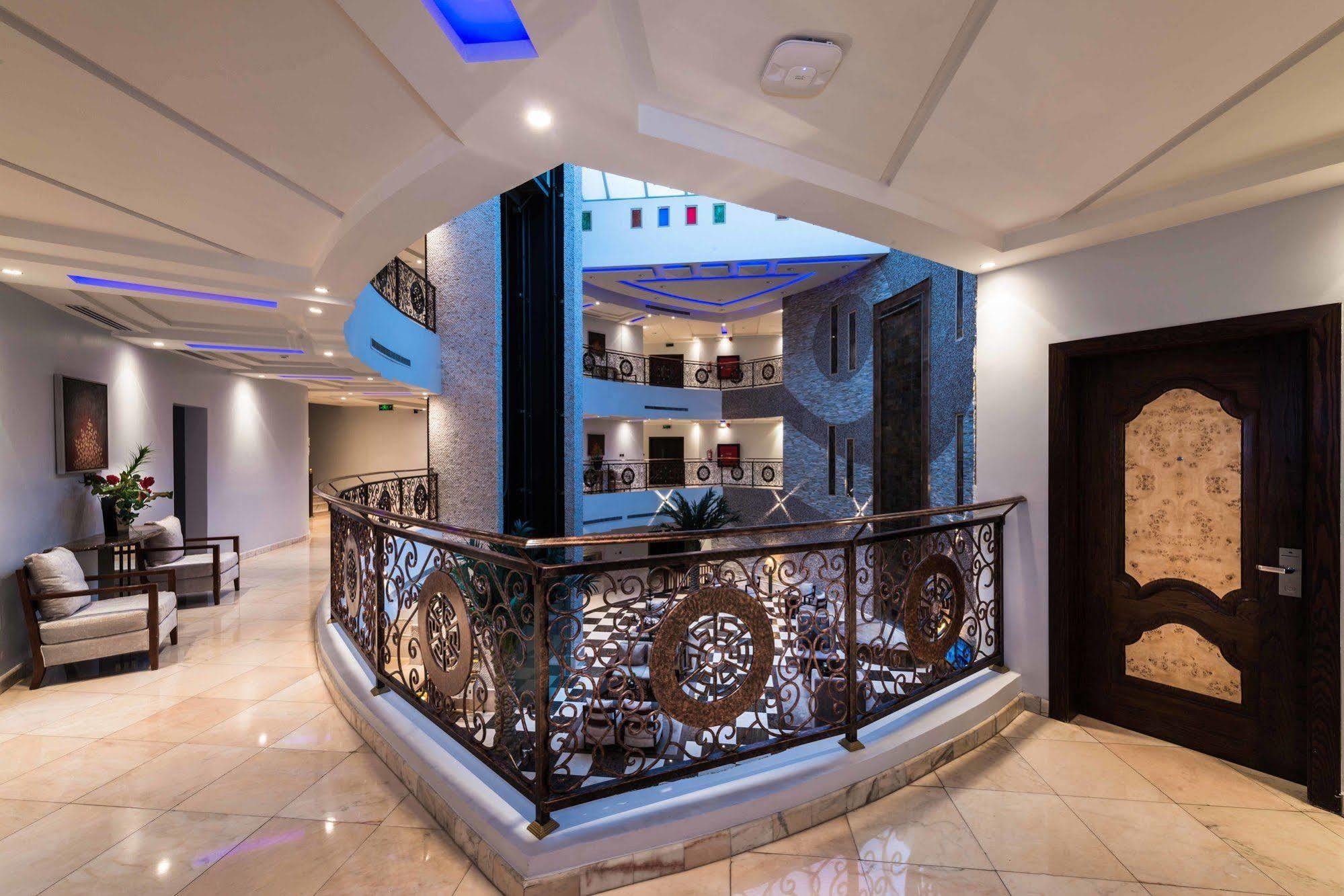 บูด อัลฟาเครีย Aparthotel อันนีซาฮ์ ภายนอก รูปภาพ